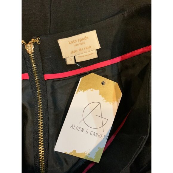 Kate Spade New York Black Pencil Skirt w/ Chain Front, Size 0 - Picture 3 of 3